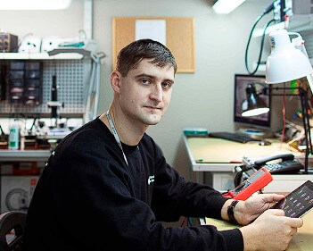Мастер сервисного центра по ремонту техники Riello